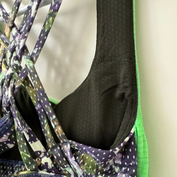 Lululemon Wild Tank - Picture 6 of 9